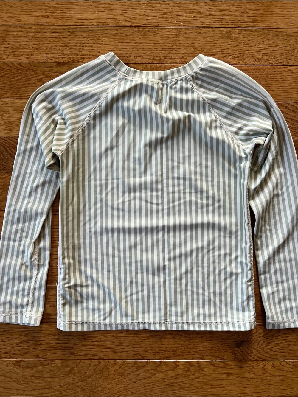 Rylee + Cru Rashguard - Picture 3 of 3
